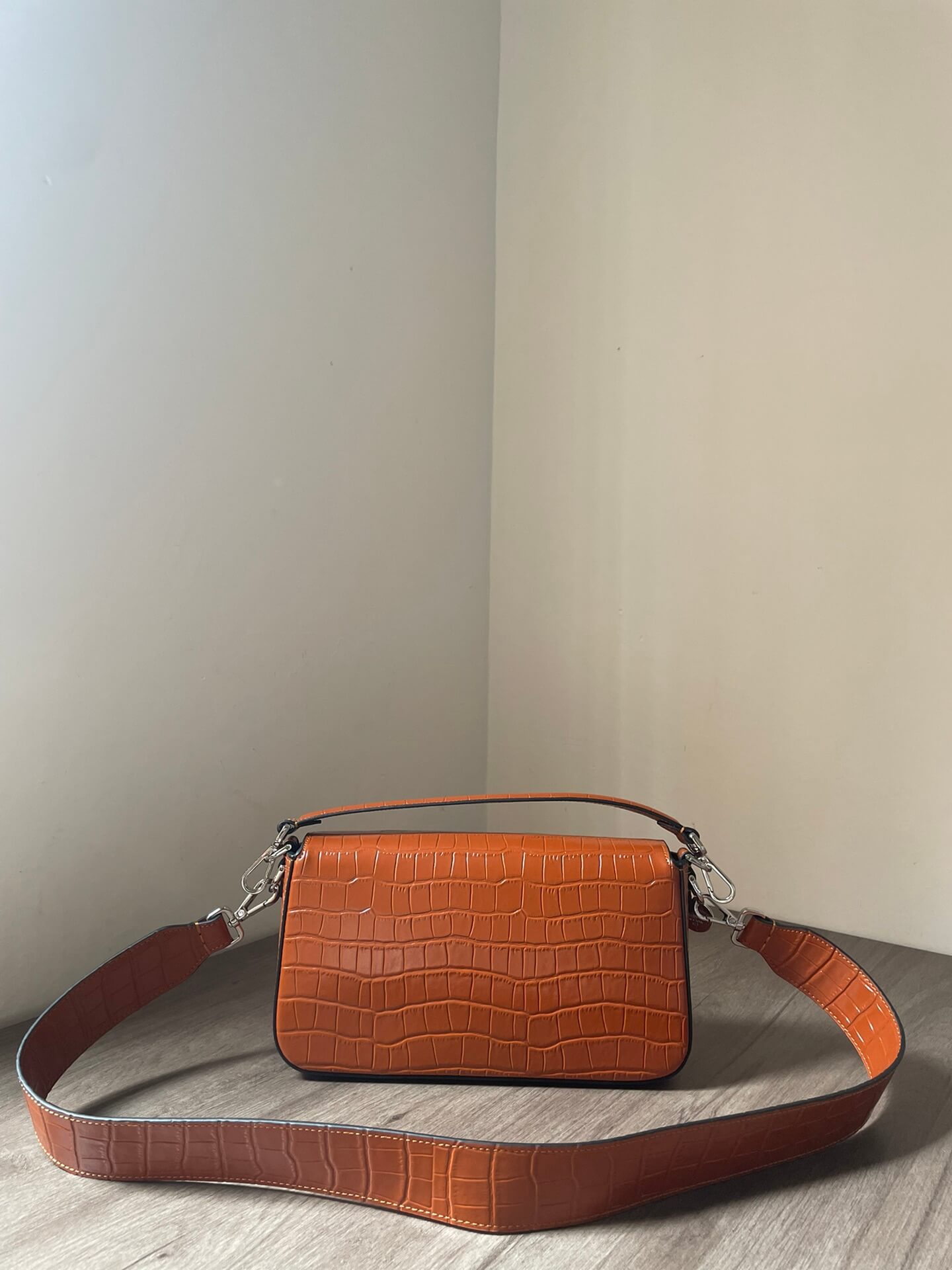 Fendi Baguette Brown Bag Crocodile Leather - Image 8