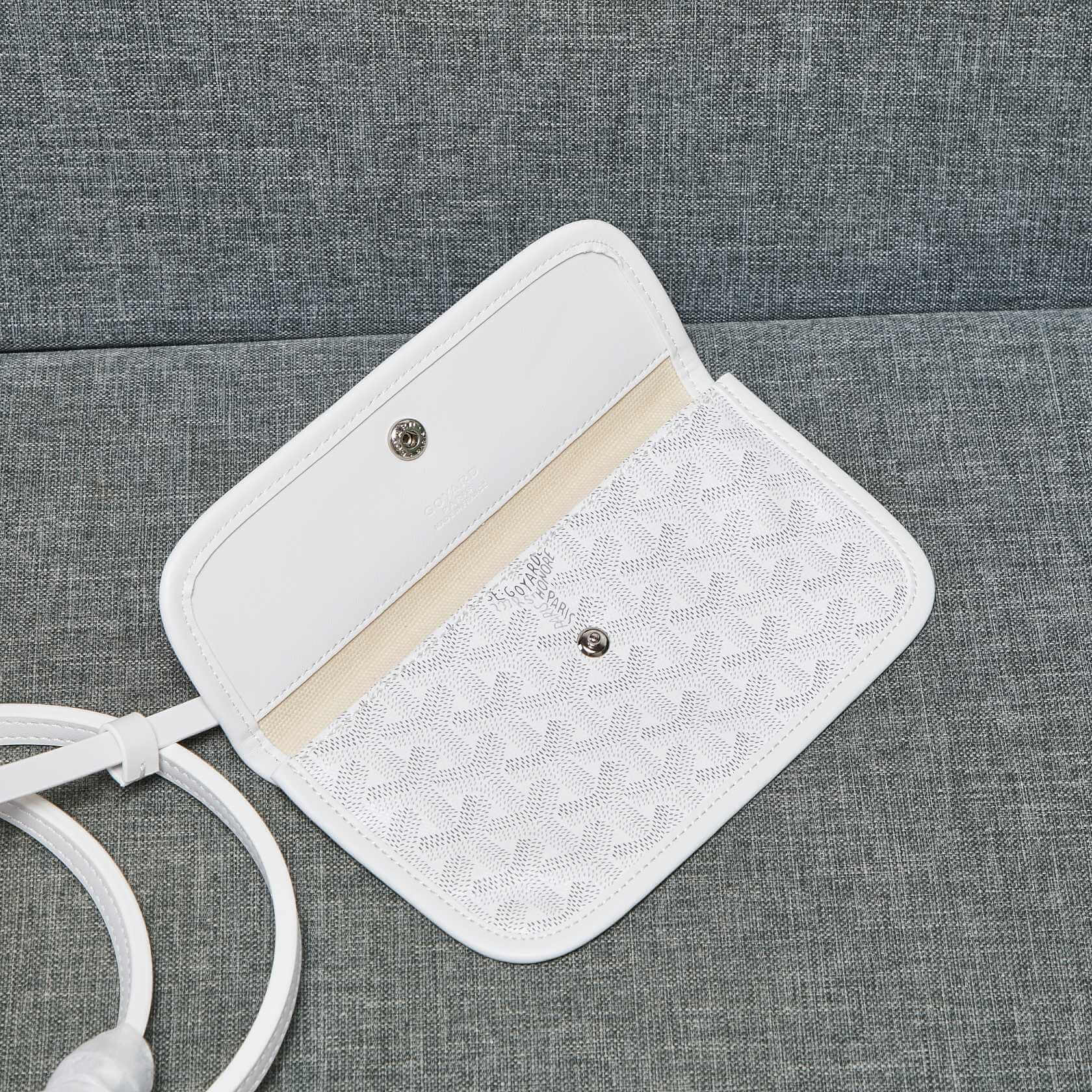 Goyard Tote Large White Bag - Image 8
