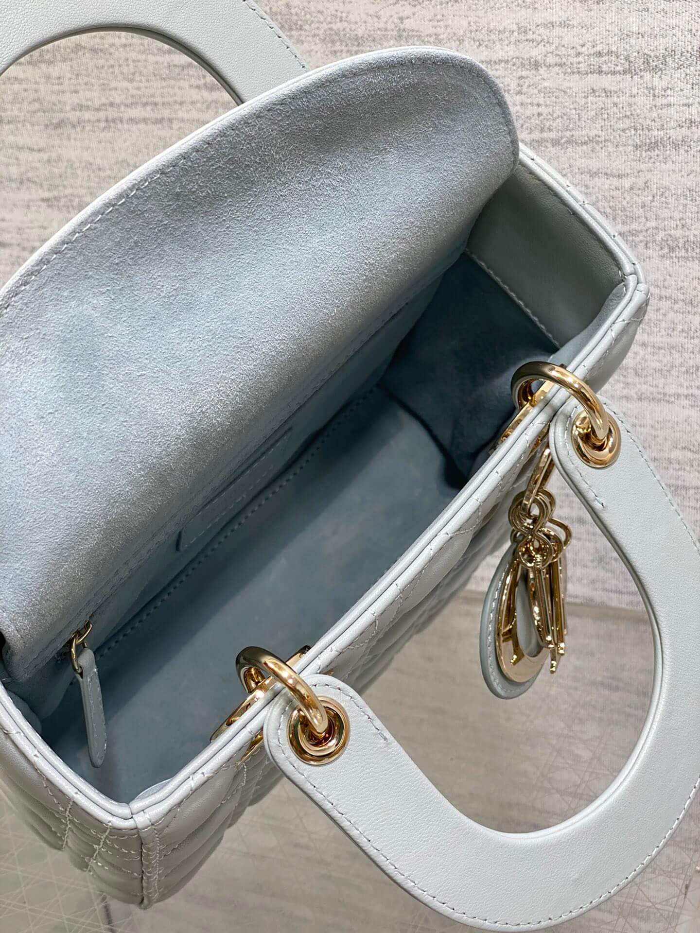Lady Dior Bag Pearl Grey - Image 8