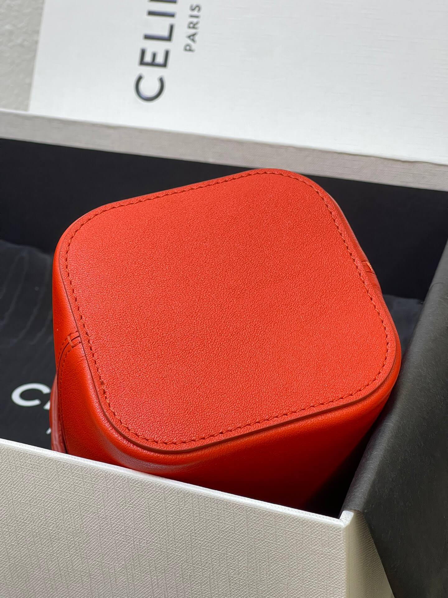 Celine Box Cuir Bag in Red - Image 9