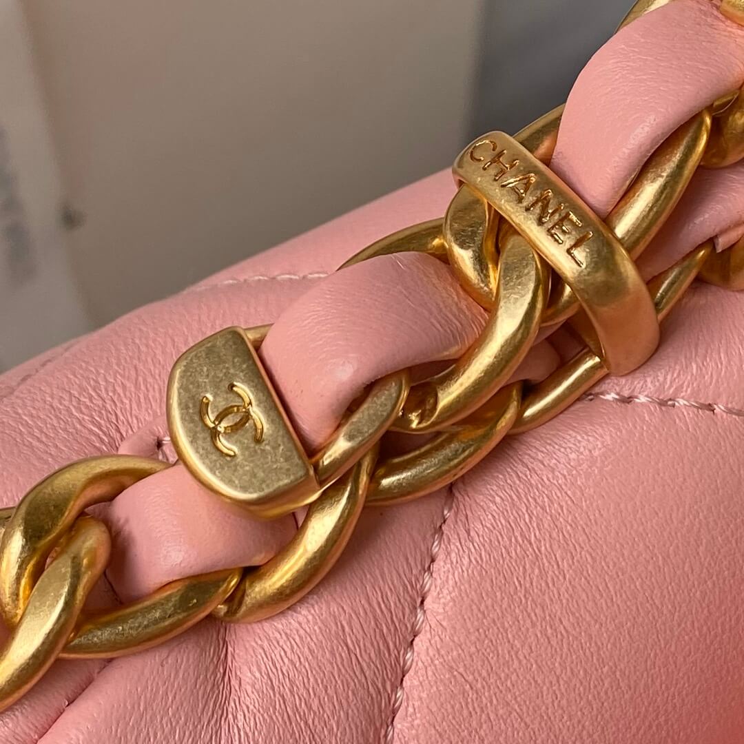 Chanel Small Flap Bag In Pink - Image 9