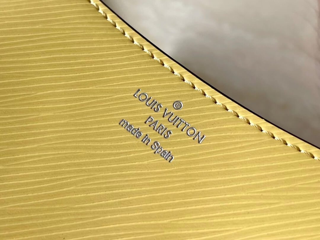 LV Buci Epi Leather Crossbody Bag - Image 8