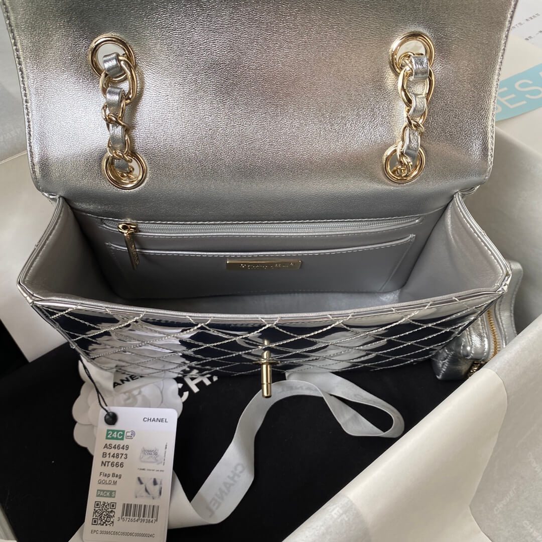 Chanel 24C Backpack with Star Patent Gold - Image 8