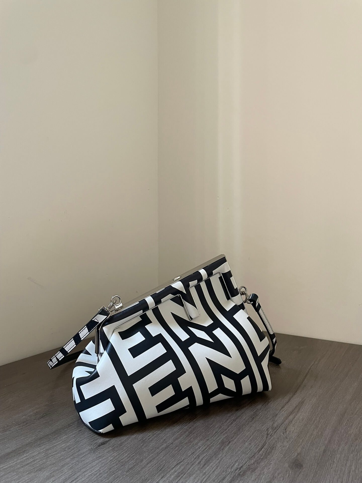 Fendi First Bag in Fendi Roma Capsule Leather Black/White - Image 9