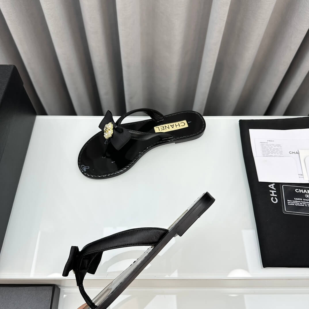 Chanel Flip Flops Sandals - Image 9