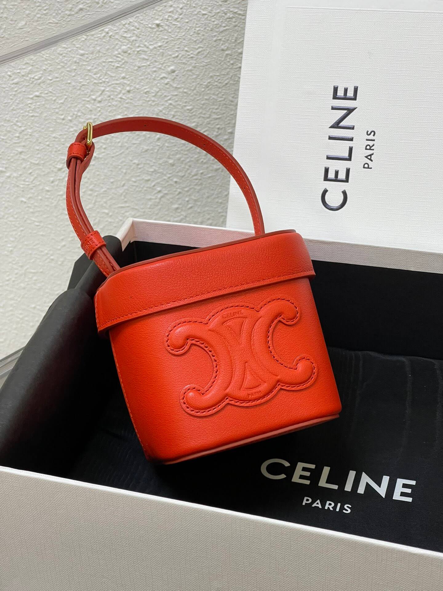 Celine Box Cuir Bag in Red