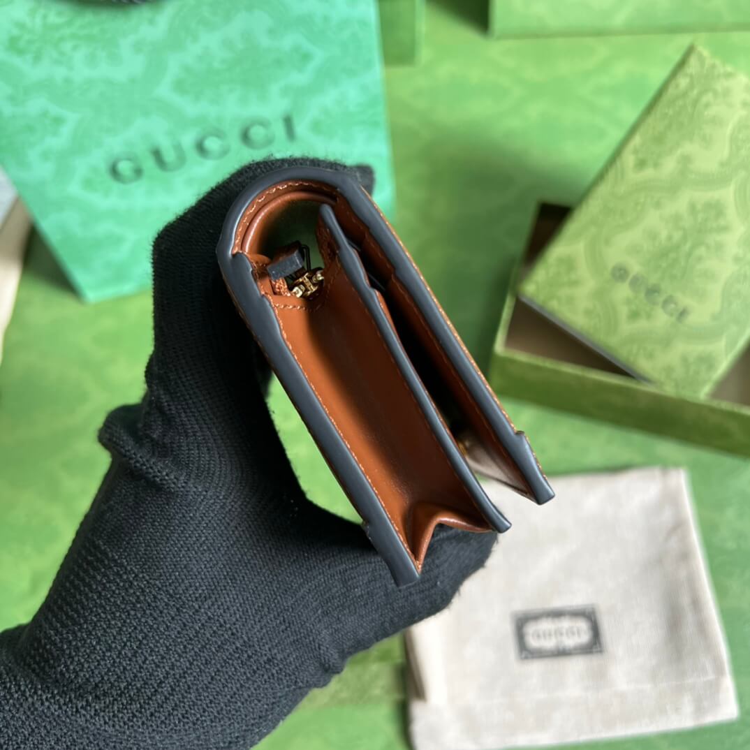 Gucci GG Matelasse Card Case Wallet - Image 9