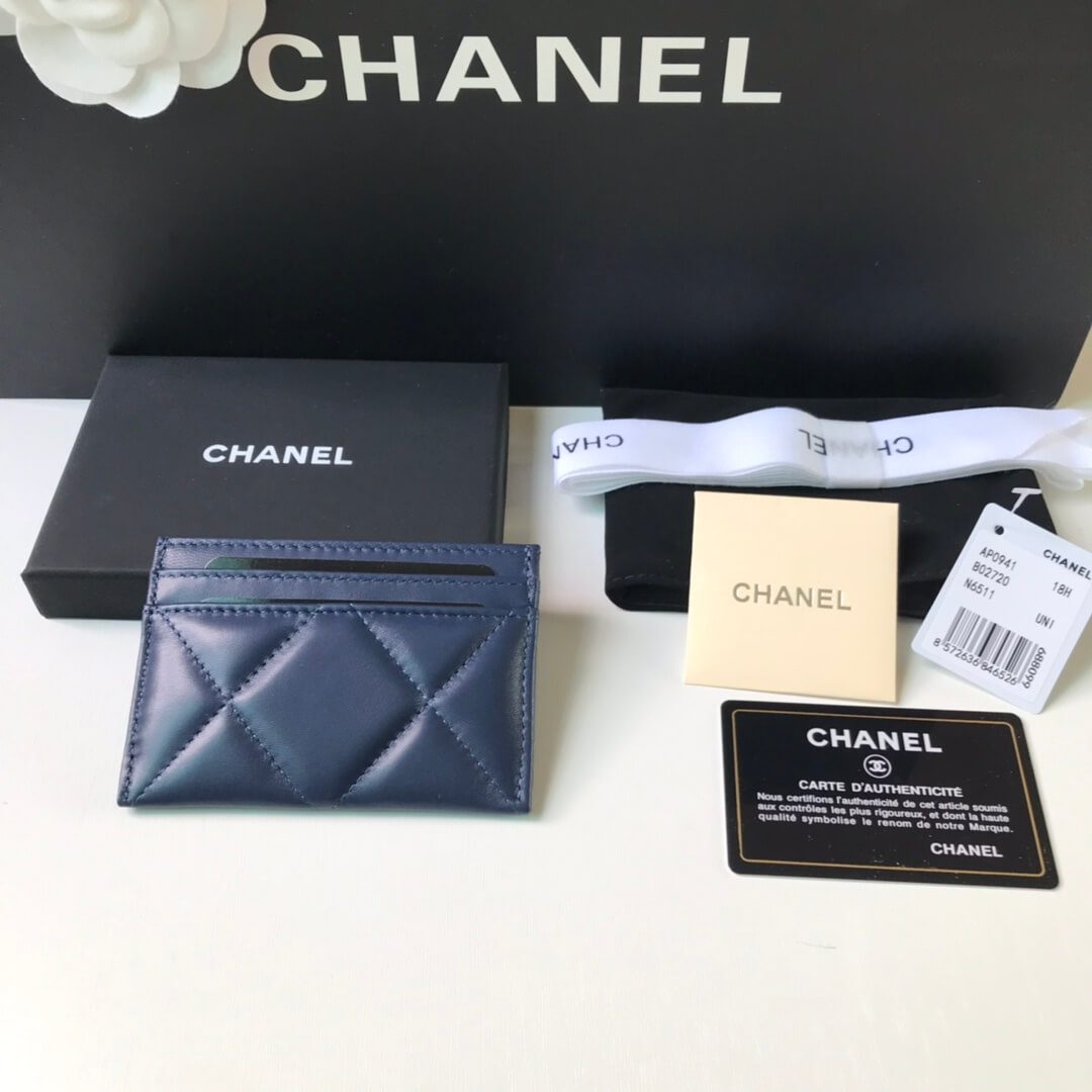 Chanel 19 Blue Card Holder - Image 9