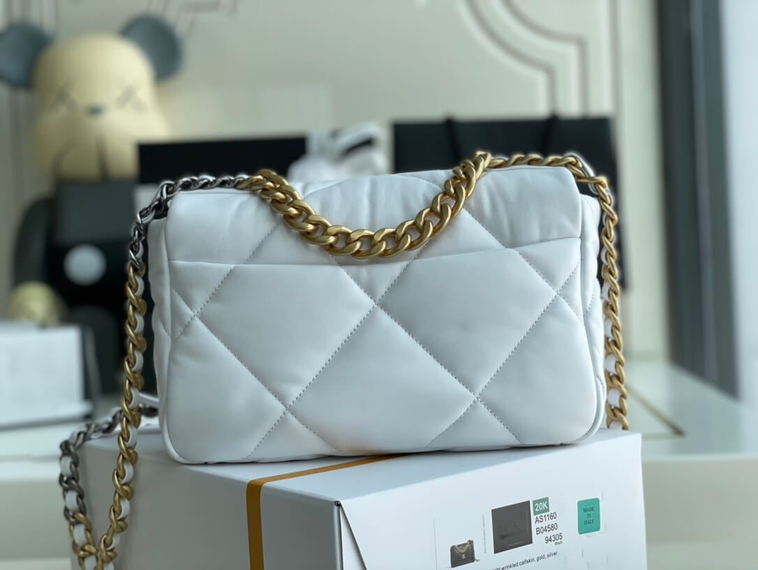 Chanel 19 Bag White - Image 6