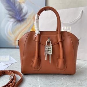 Givenchy Antigona Lock Bag