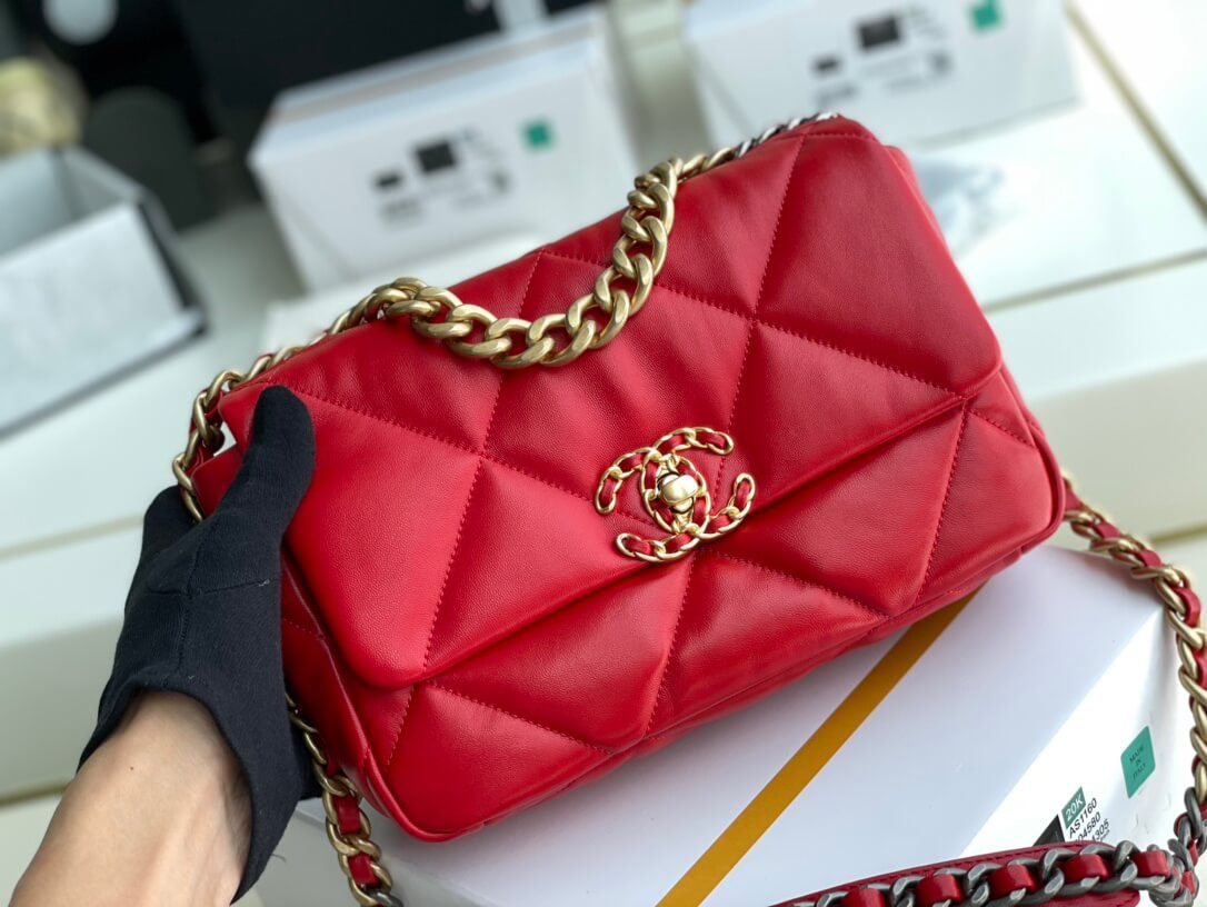 Chanel 19 Bag Red - Image 2
