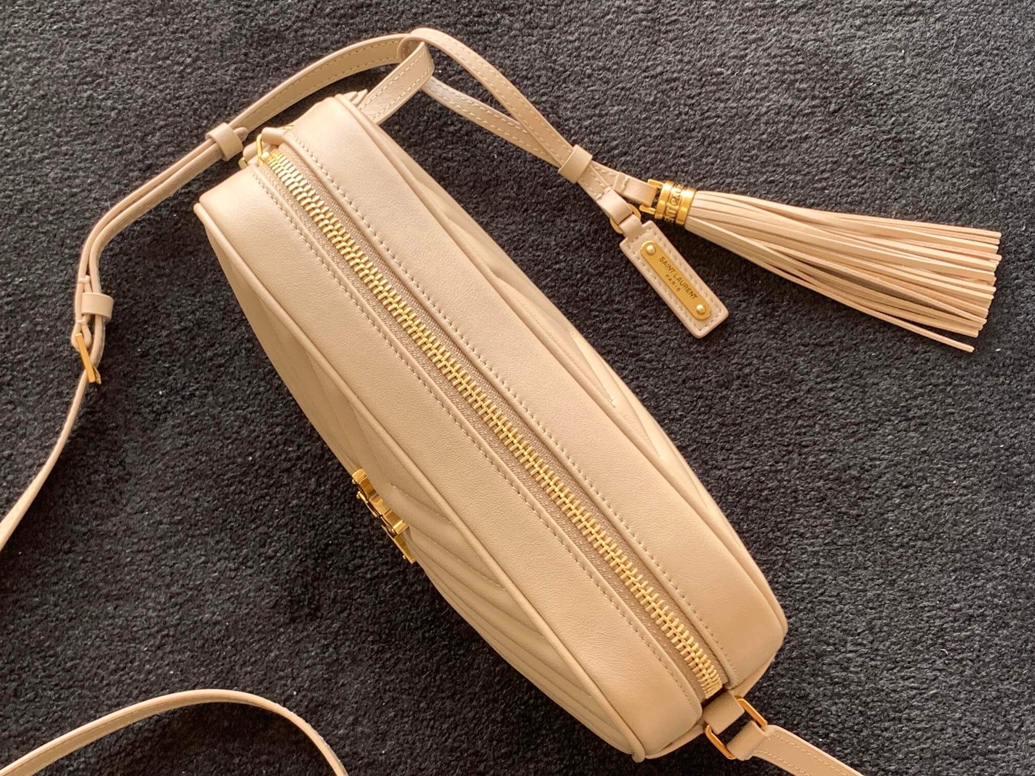 Saint Laurent Lou Bag - Image 2