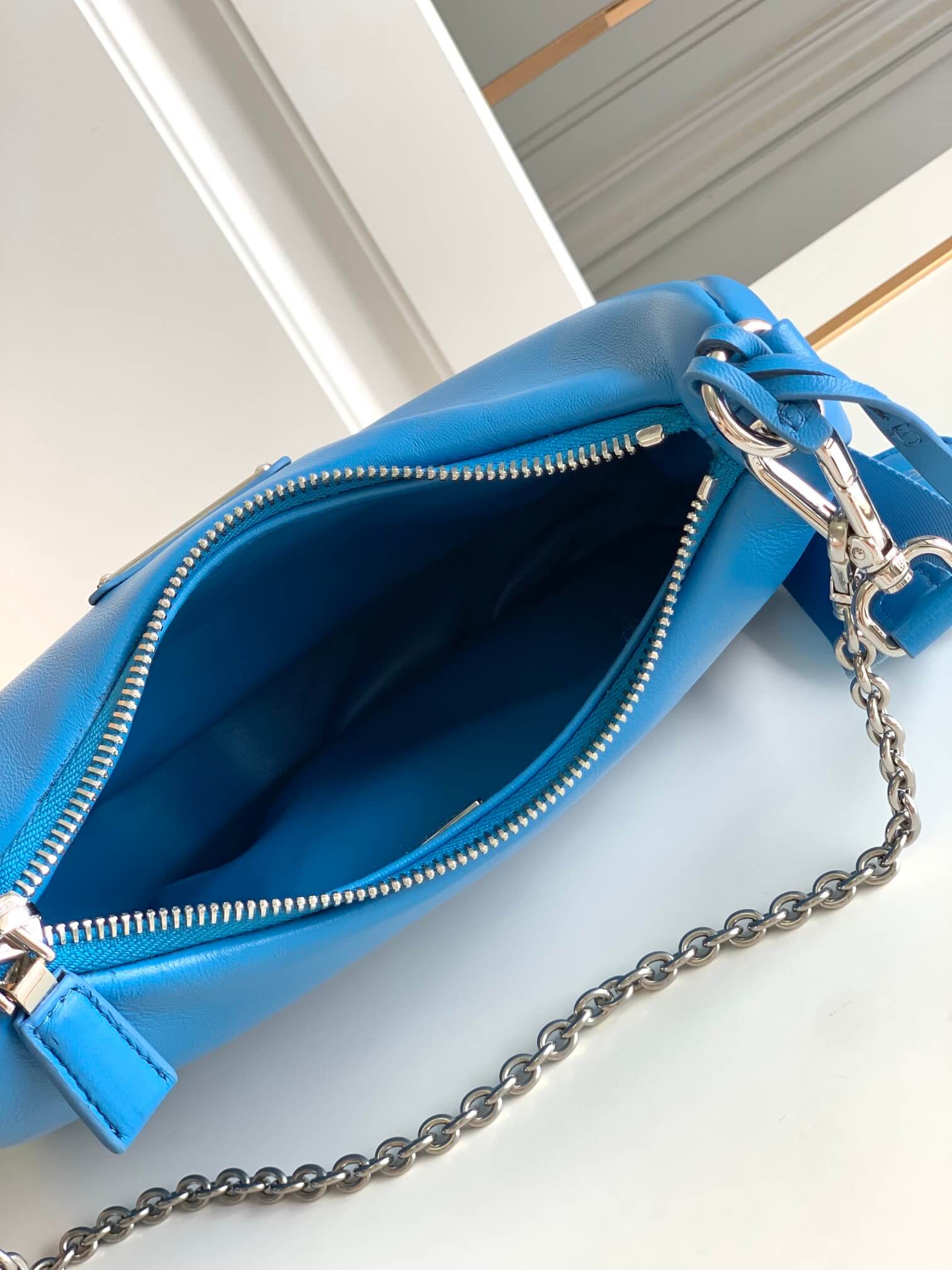 Prada Hobo Sky Blue Bag - Image 7