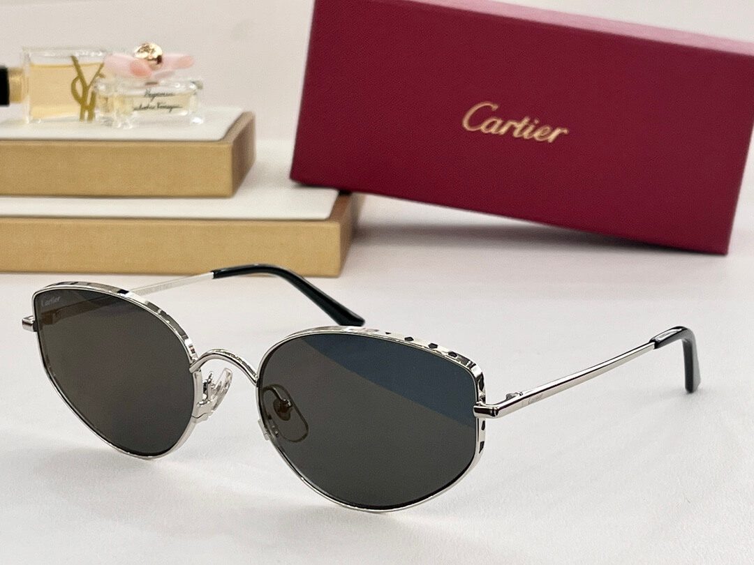 Cartier Sunglasses - Image 4
