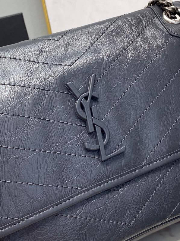 Women's YSL Niki Medium Leather Shoulder Bag - Image 4