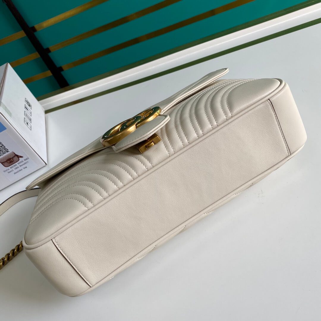 Gucci Marmont Matelasse Flap Bag - Image 6