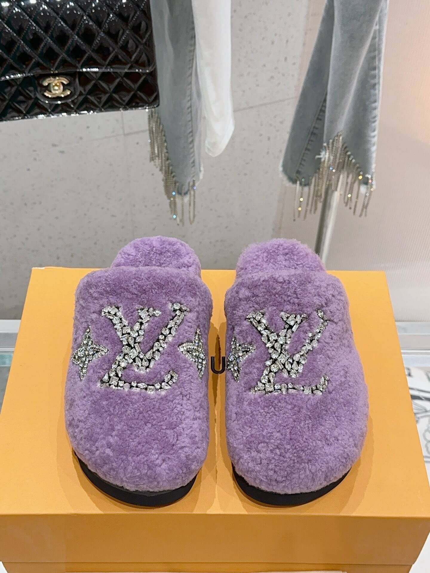 LV Paseo Flat Mule Shoes - Image 4