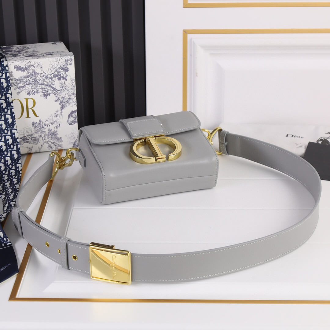 Dior 30 Montaigne Mini Shoulder Bag - Image 5
