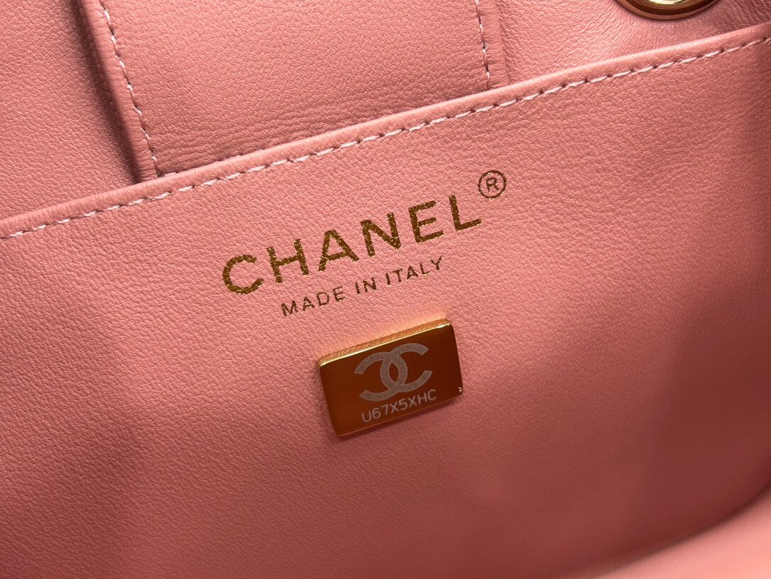 Chanel Classic Tote Bag - Image 4