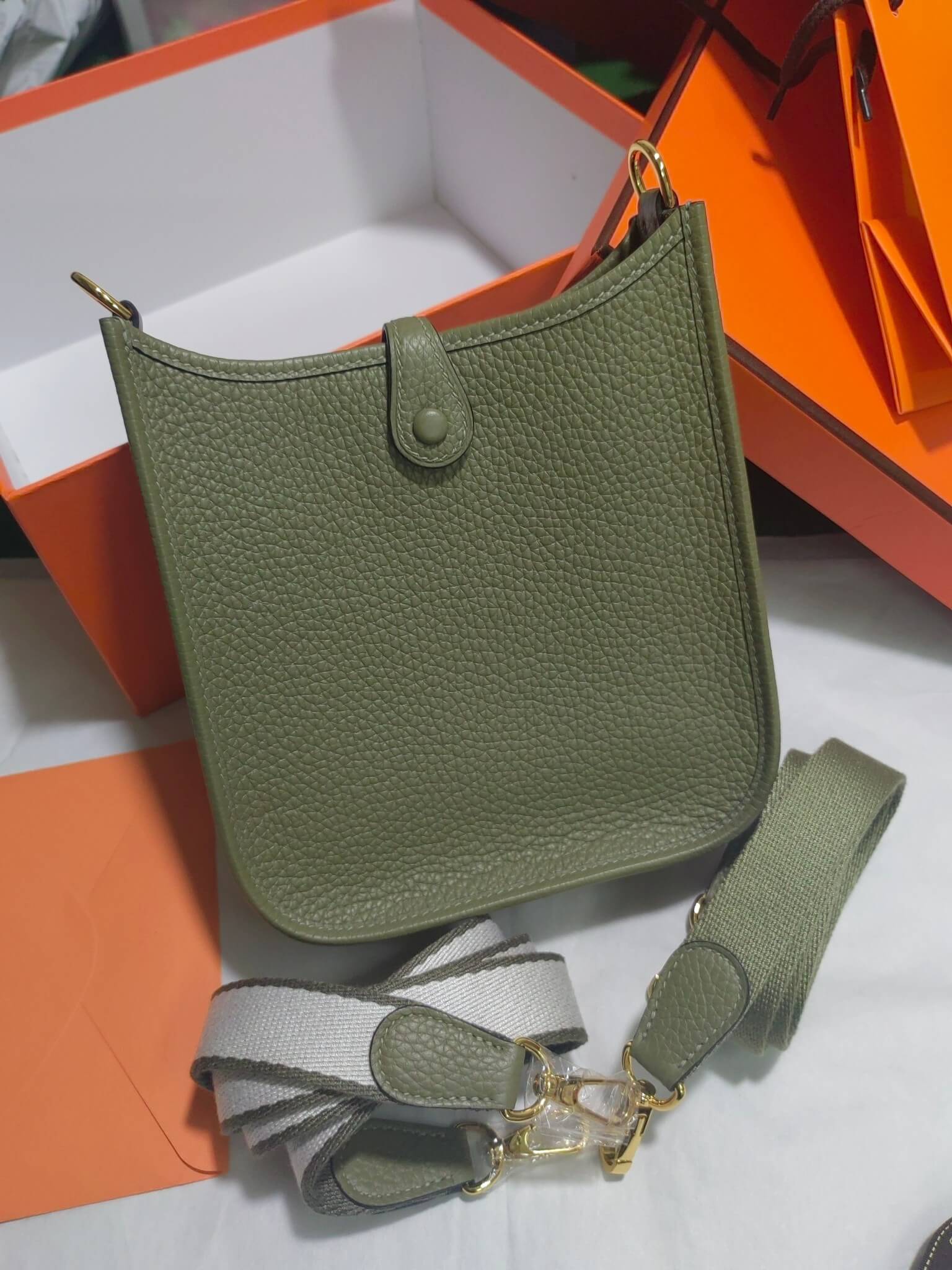 Hermès Evelyne Bag - Image 3