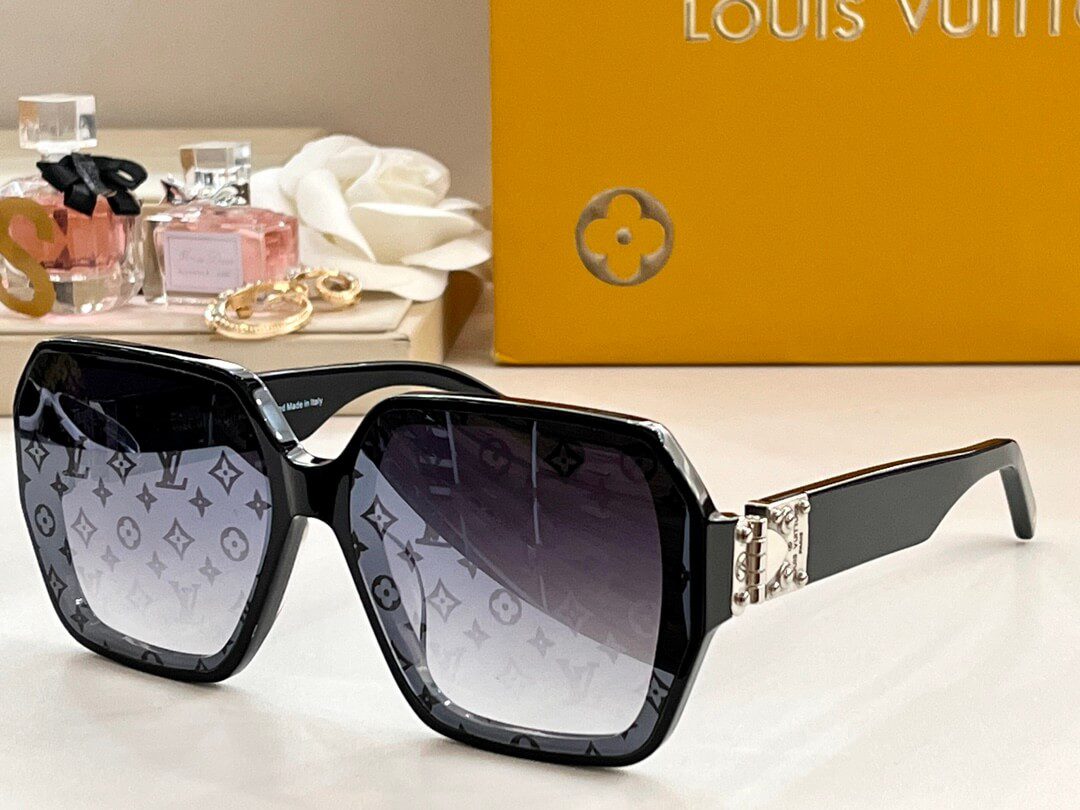 LV Square Sunglasses - Image 3