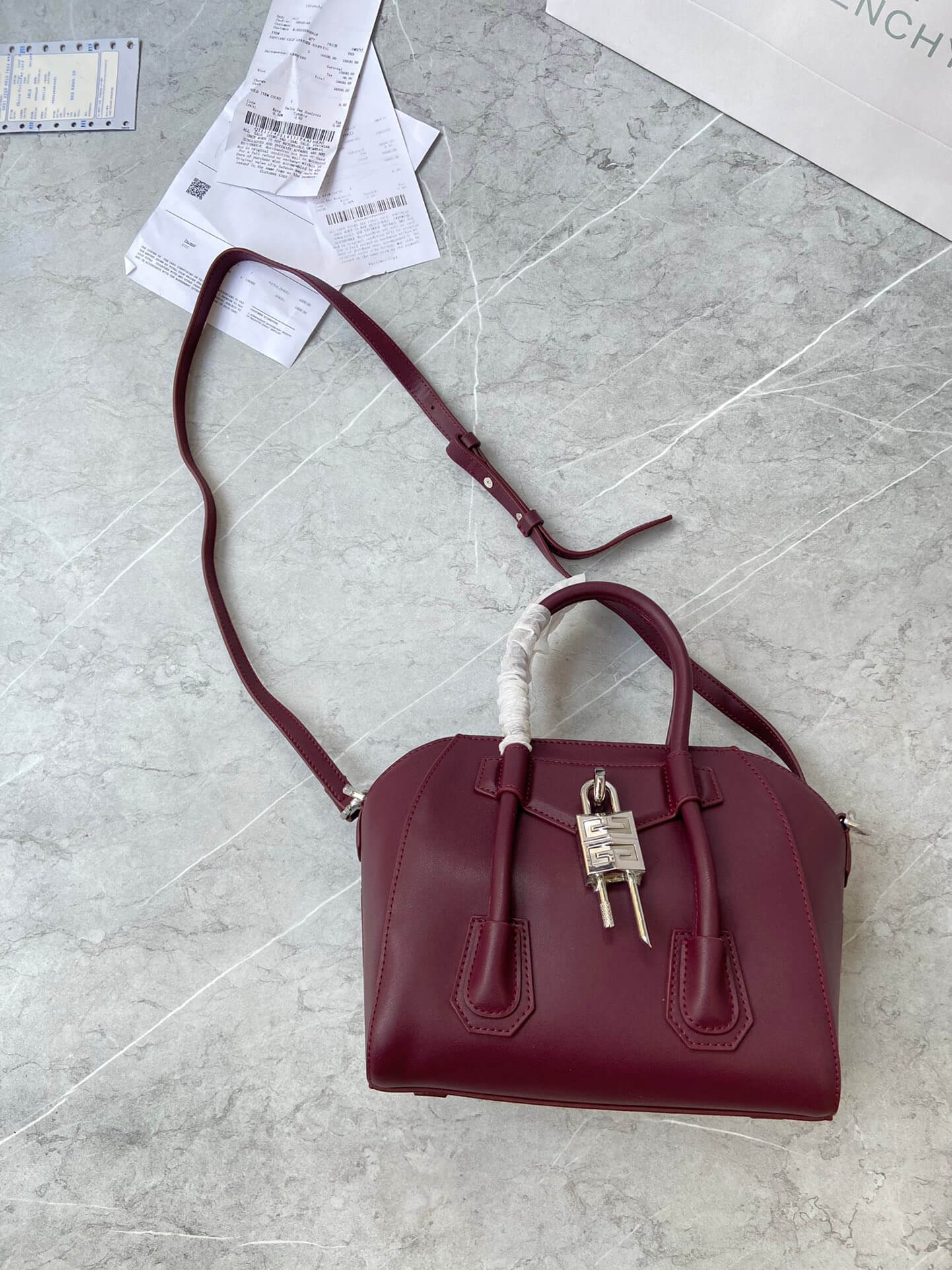 Givenchy Antigona Lock Bag - Image 6