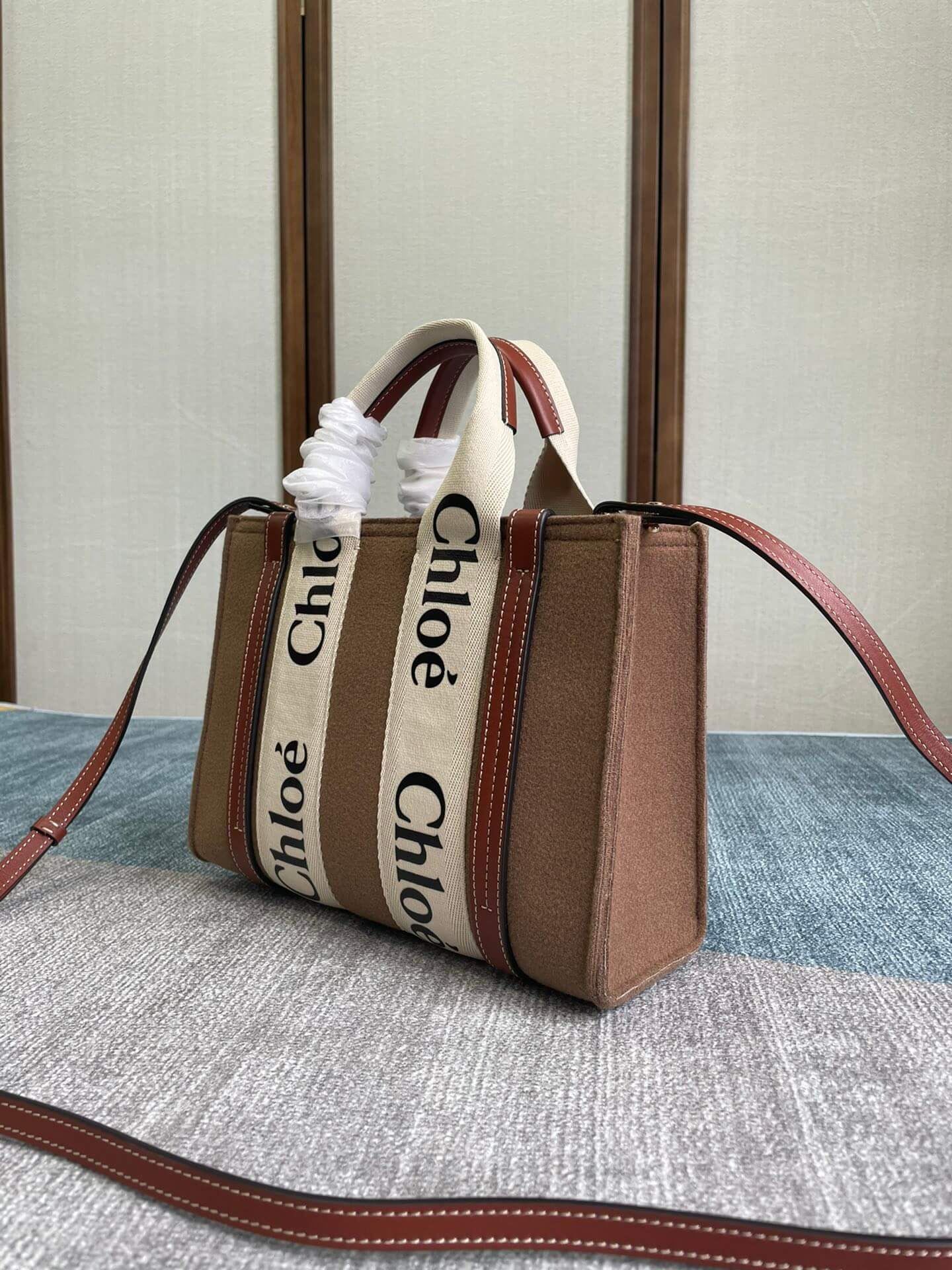 Chloe Small Woody Tote Bag - Image 5