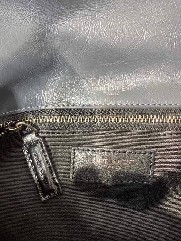 Women's YSL Niki Medium Leather Shoulder Bag - Image 3