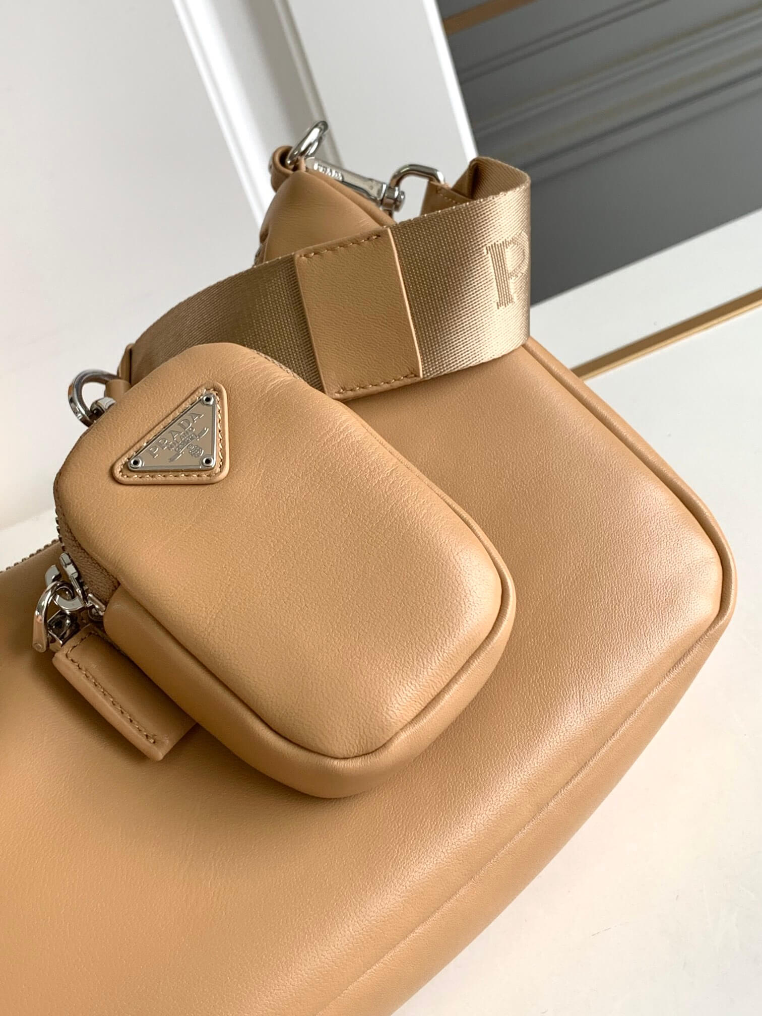 Prada Hobo Cream Bag - Image 5
