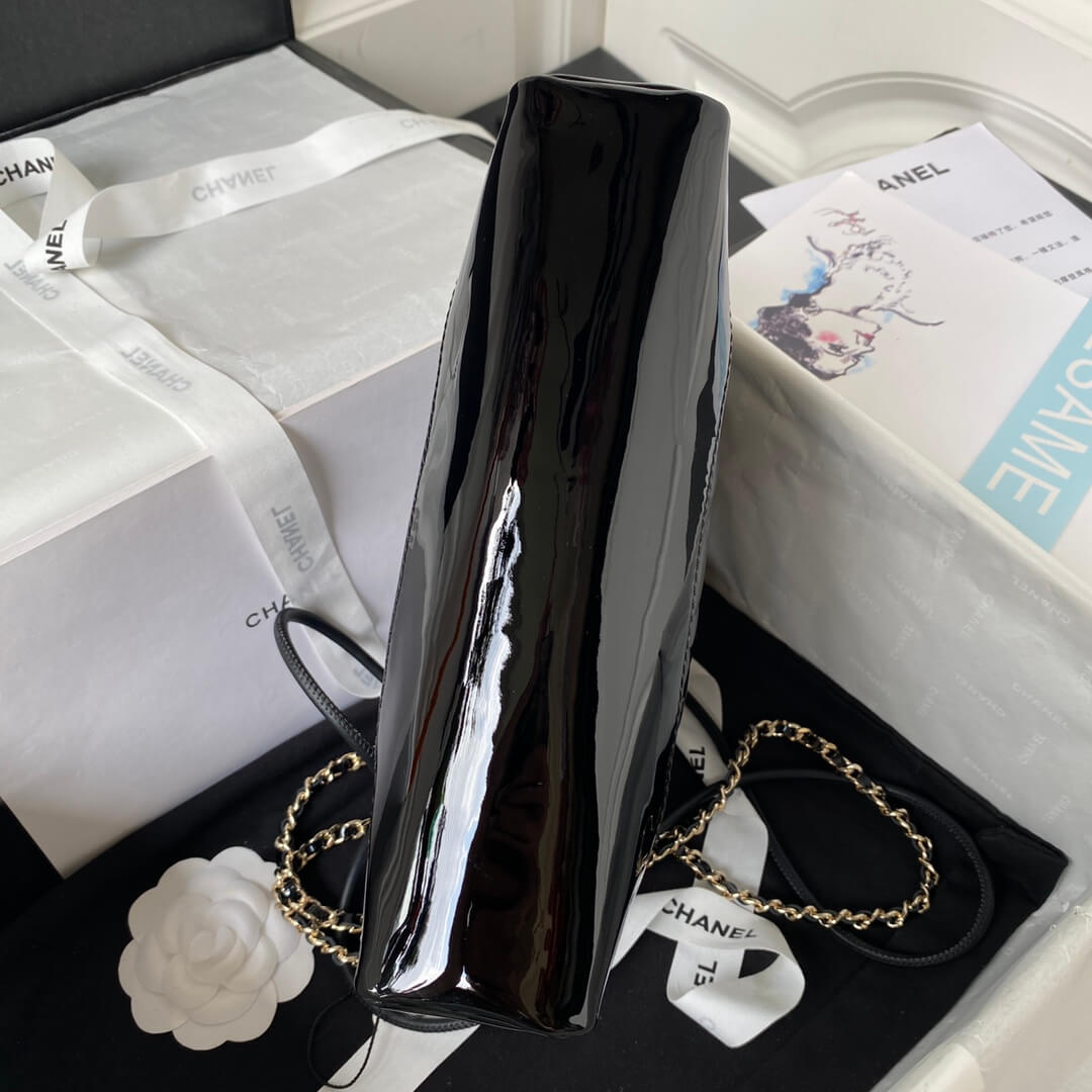 Chanel 31 Mini Shopping Bag - Image 4