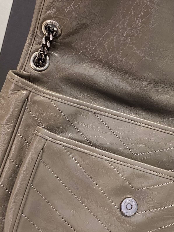 Women's YSL Niki Medium Leather Shoulder Bag - Image 7