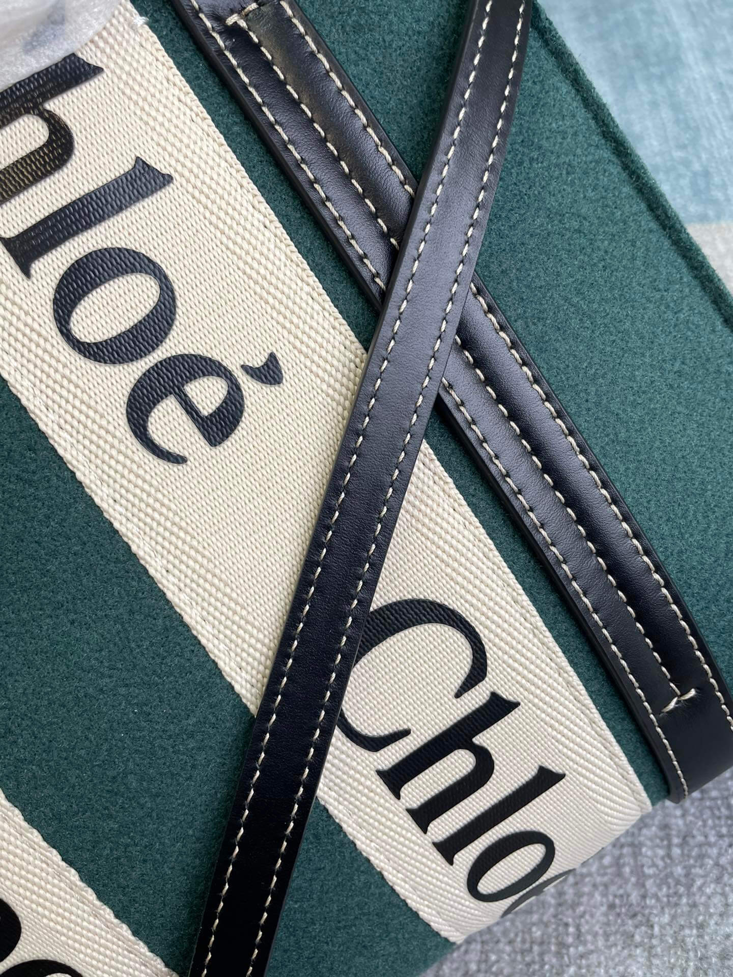 Chloe Small Woody Tote Bag - Image 6