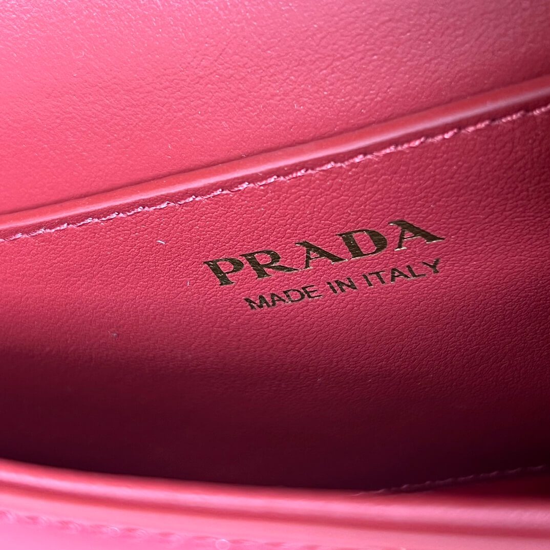 Prada Embleme Saffiano Shoulder Bag in Patent Leather - Image 8