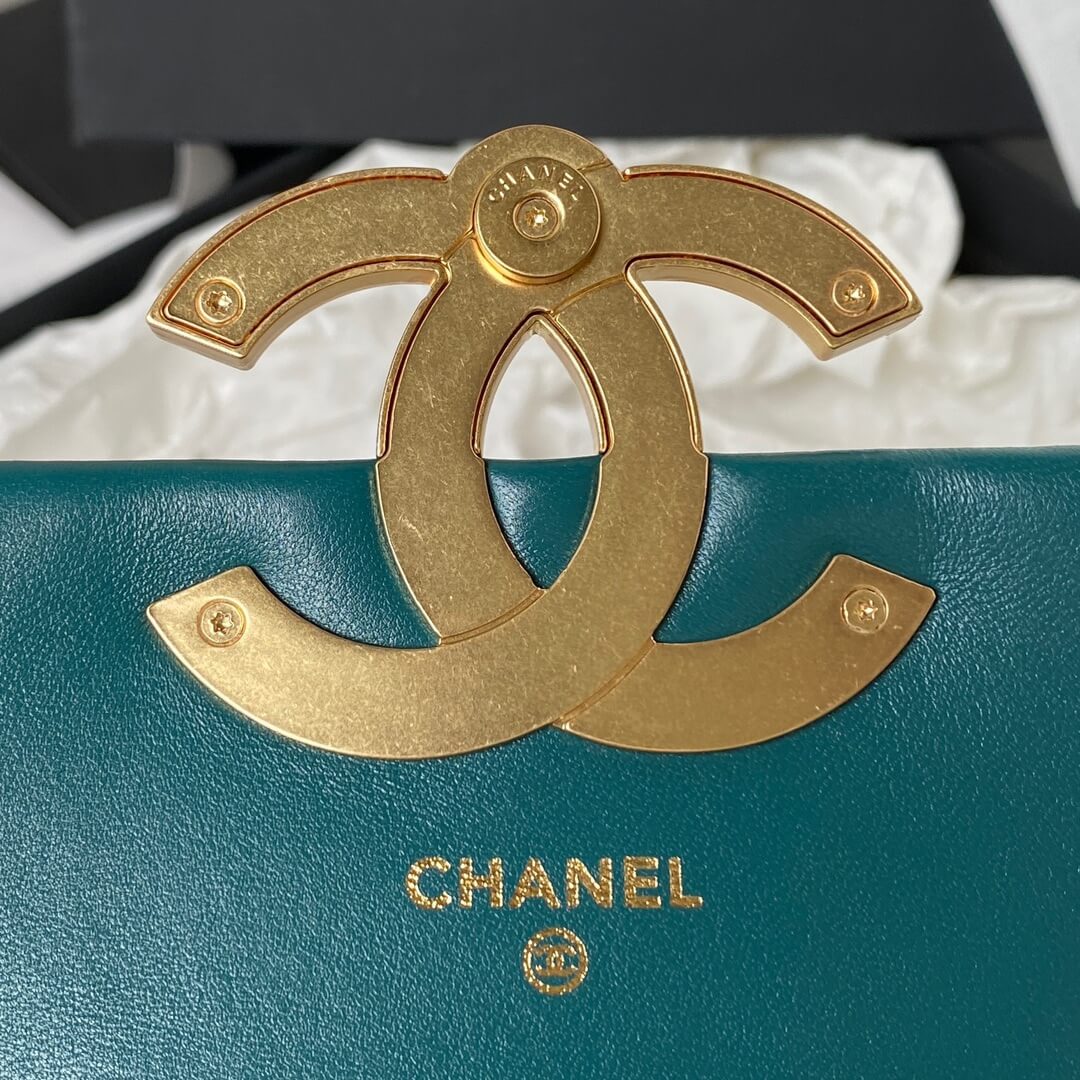 Chanel Leather Flap Bag - Image 9