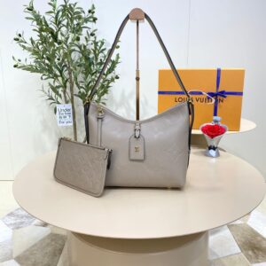 LV Carryall PM Bag