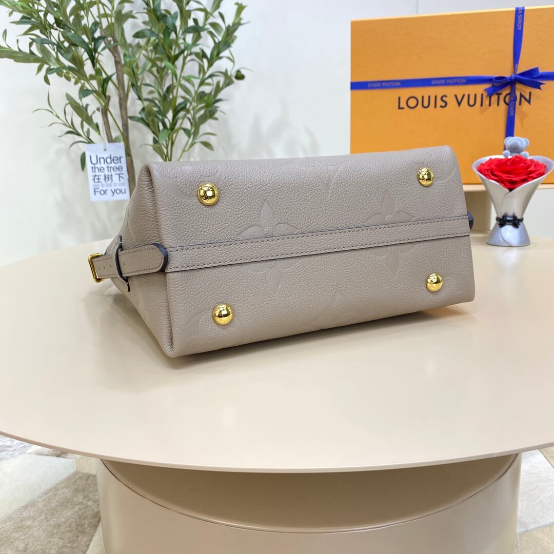 LV Carryall PM Bag - Image 2