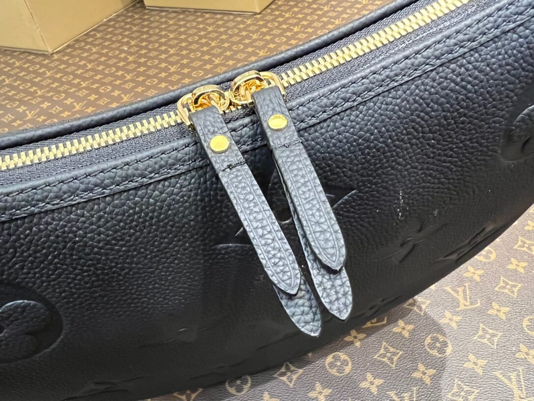 LV Loop Hobo Bag - Image 7