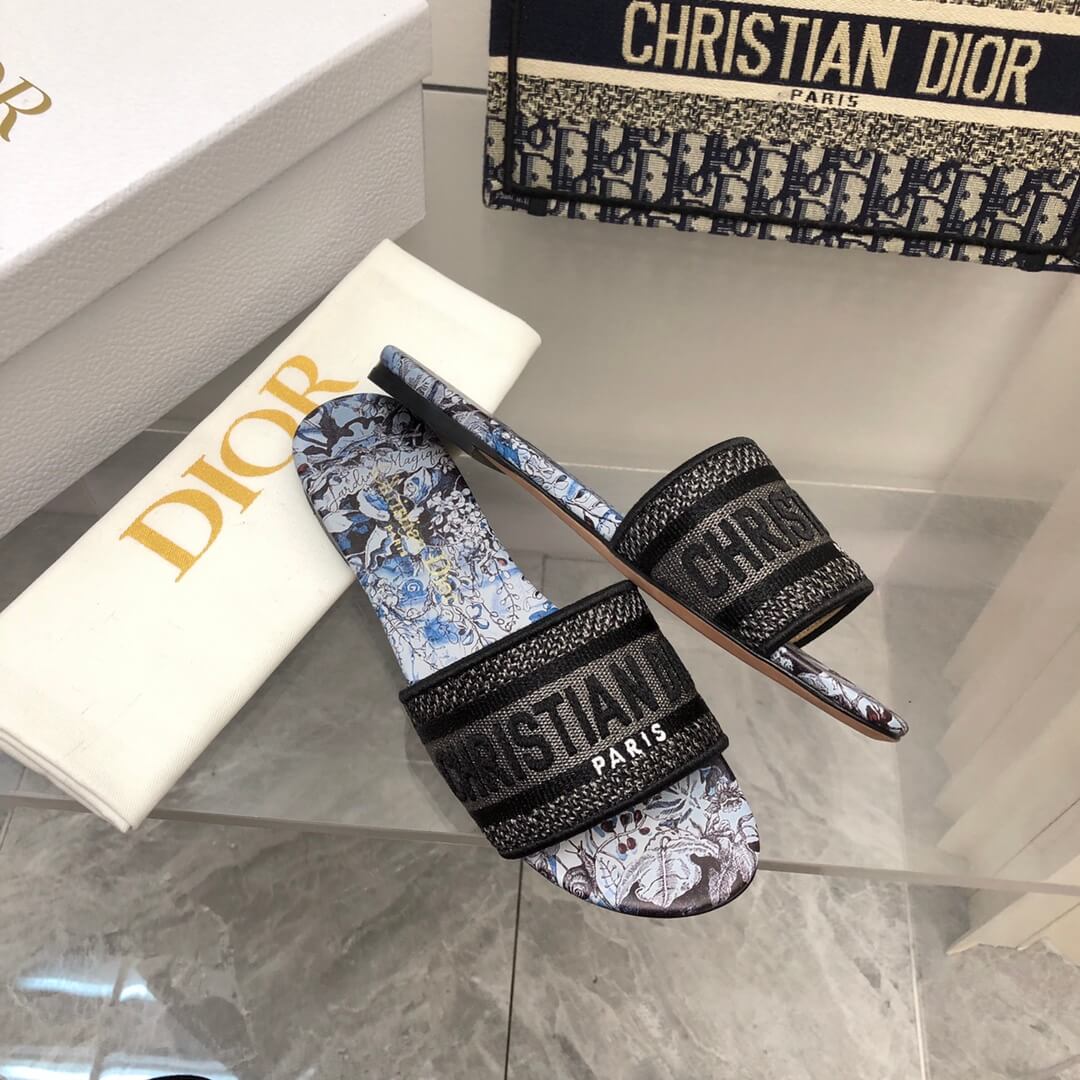 Christian Dior Slipper - Image 2