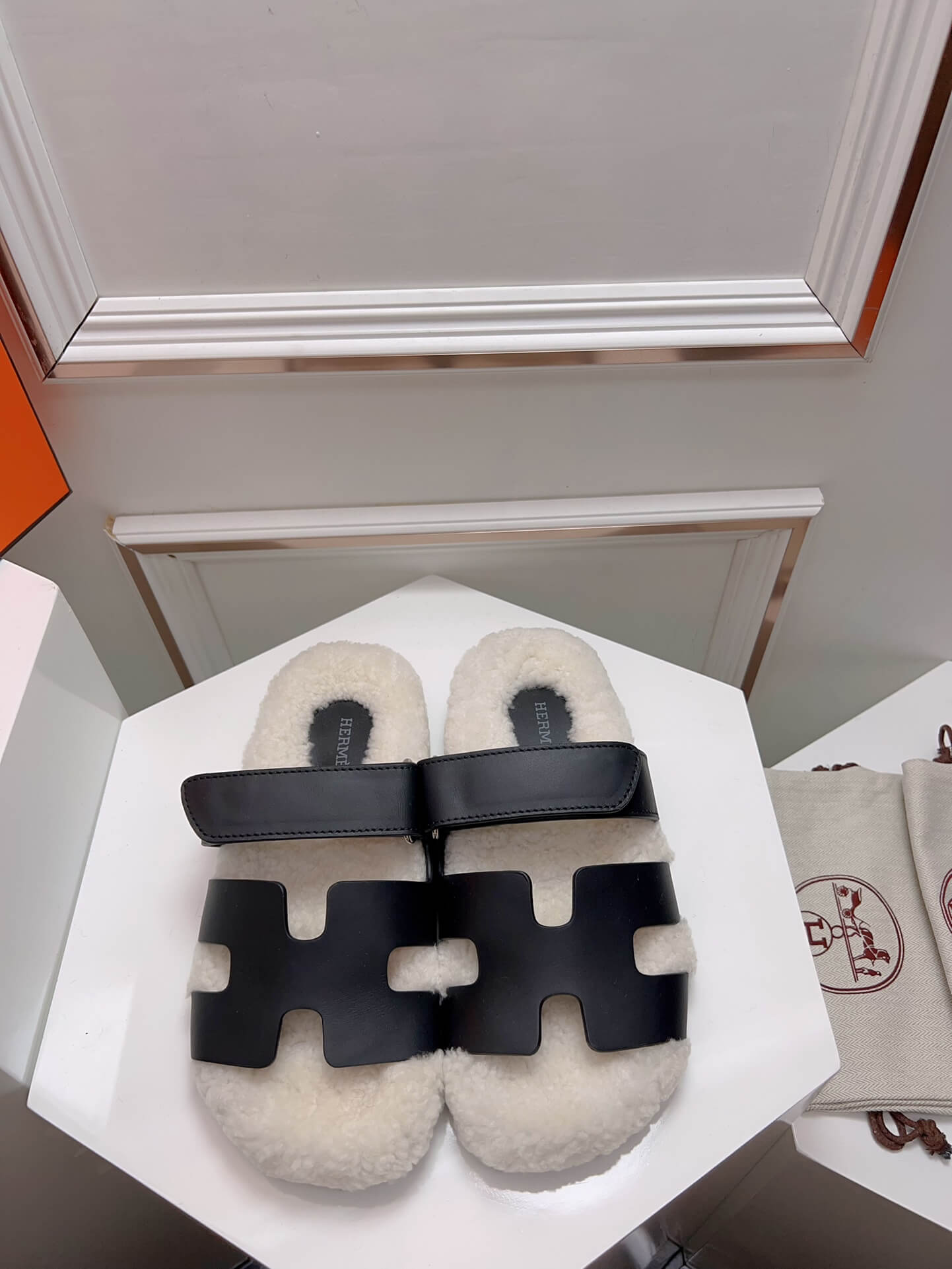 Hermes Teddy Chypre Sandal - Image 4