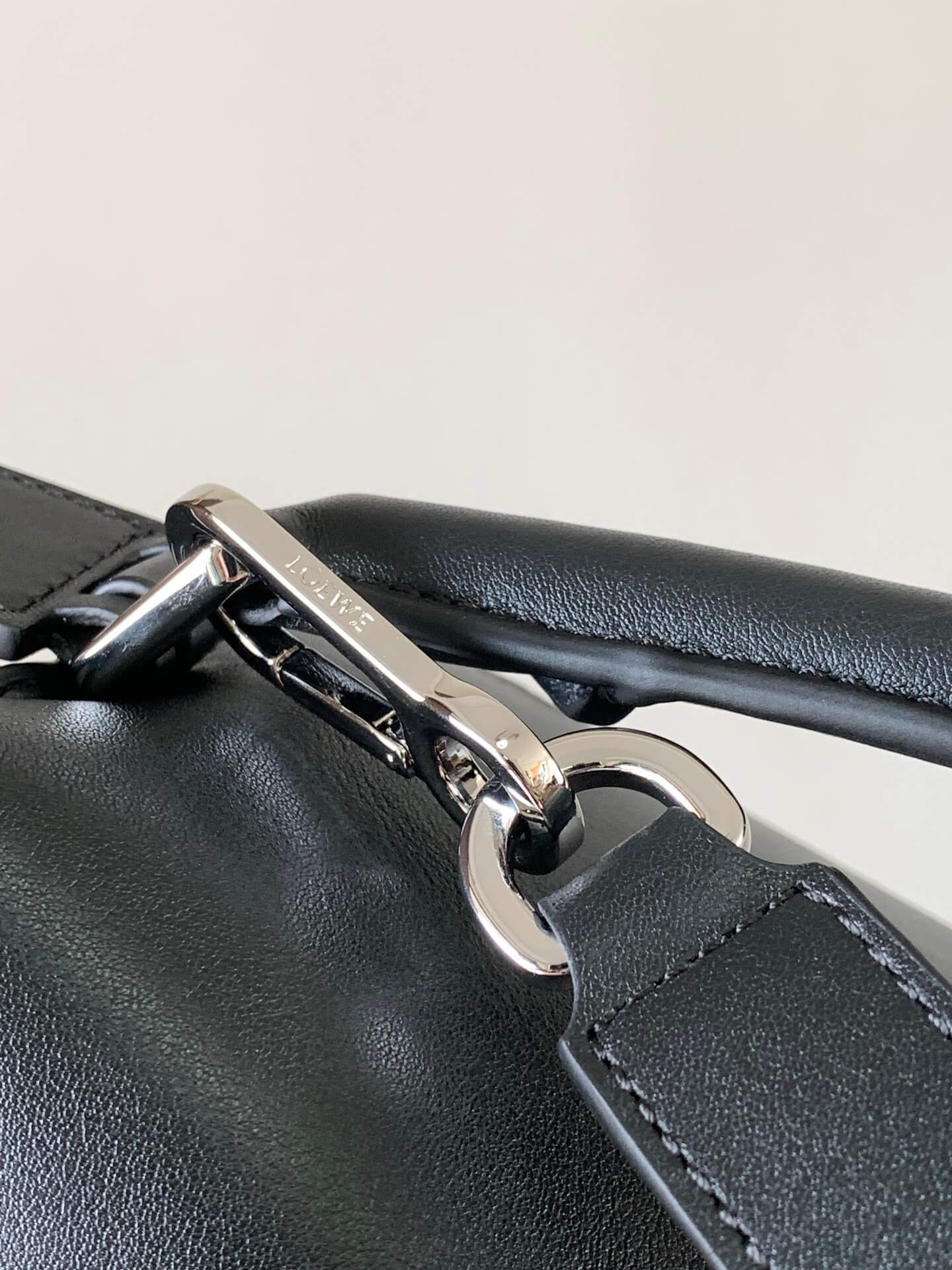 Loewe Puzzle Shoulder Bag - Image 8