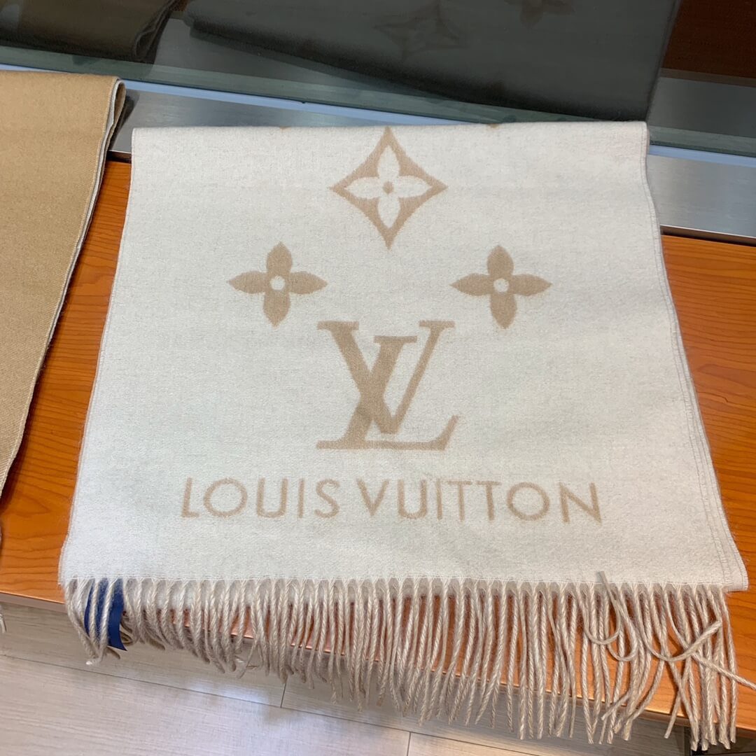 LV Reykjavik Cashmere Scarf - Image 8