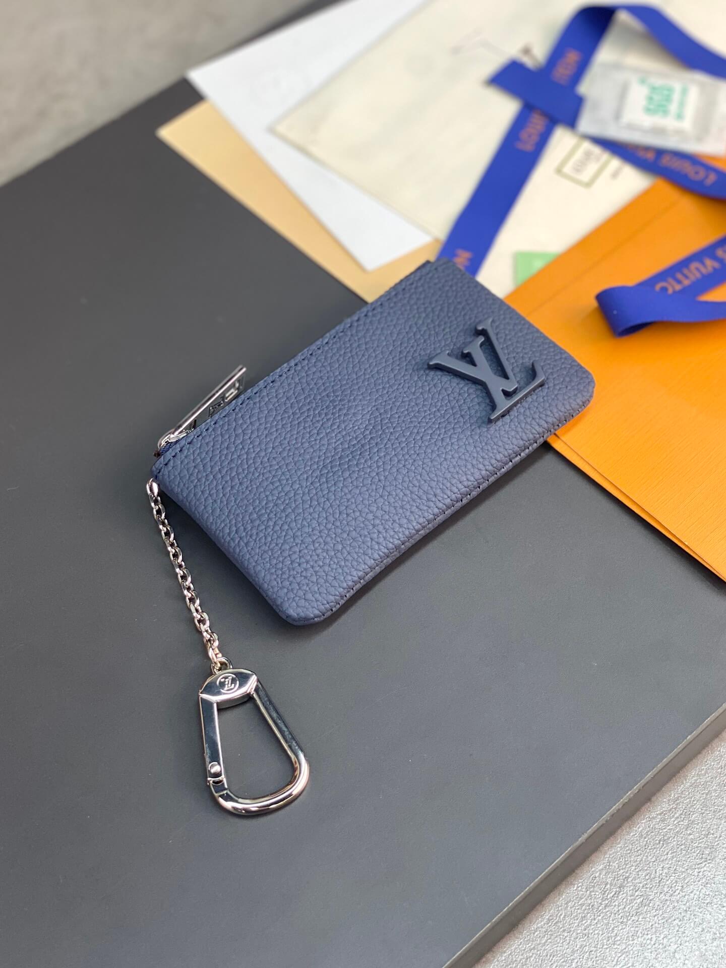 Louis Vuitton Key Pouch - Image 3