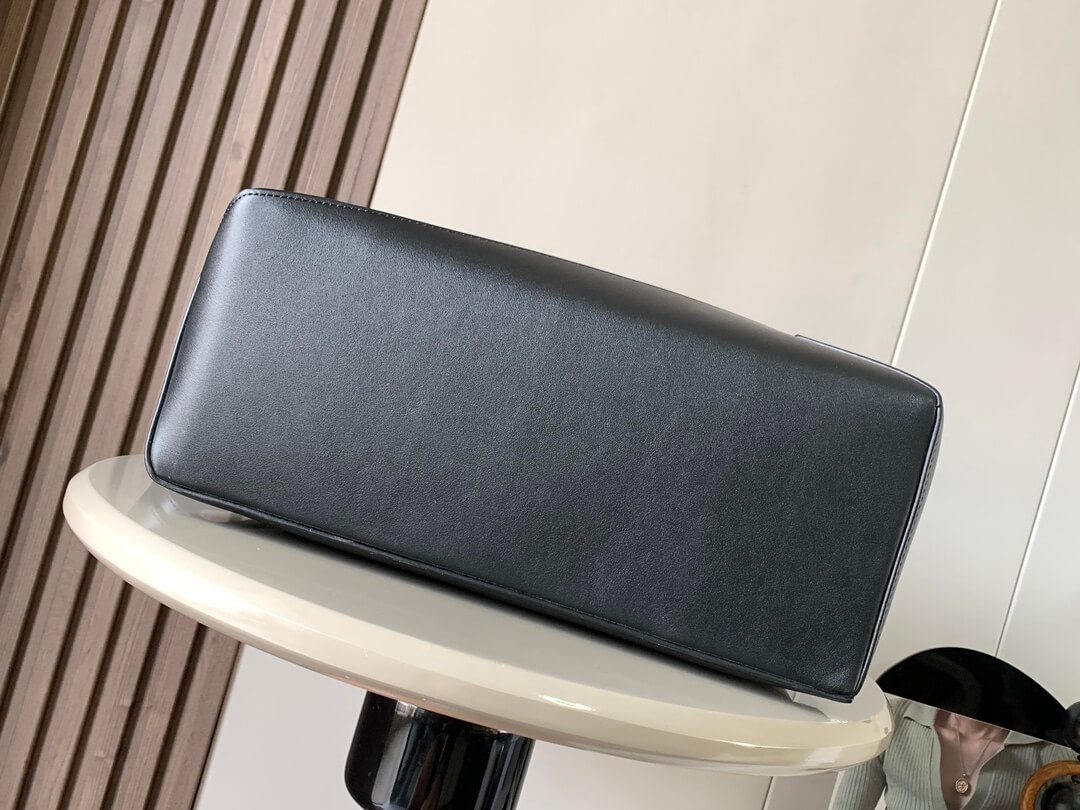 Loewe Puzzle Shoulder Bag - Image 3