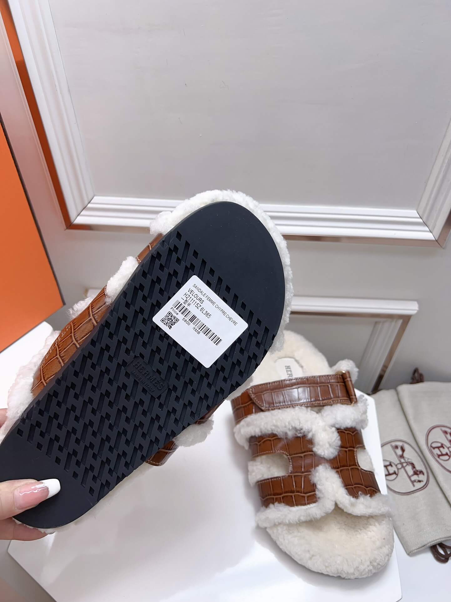 Hermes Teddy Chypre Sandal - Image 2