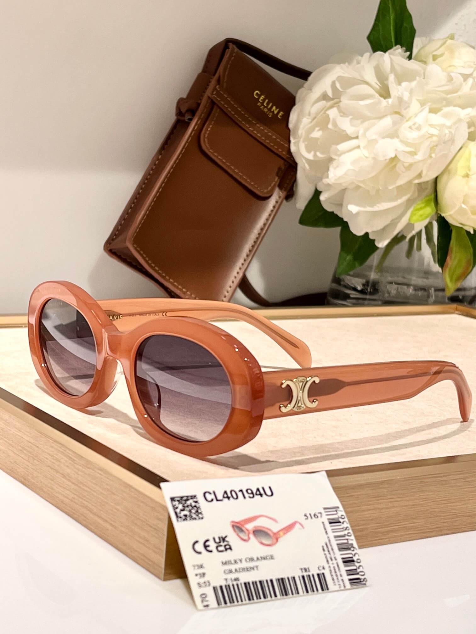 Celine Women's Triomphe Oval Sunglasses - Image 3