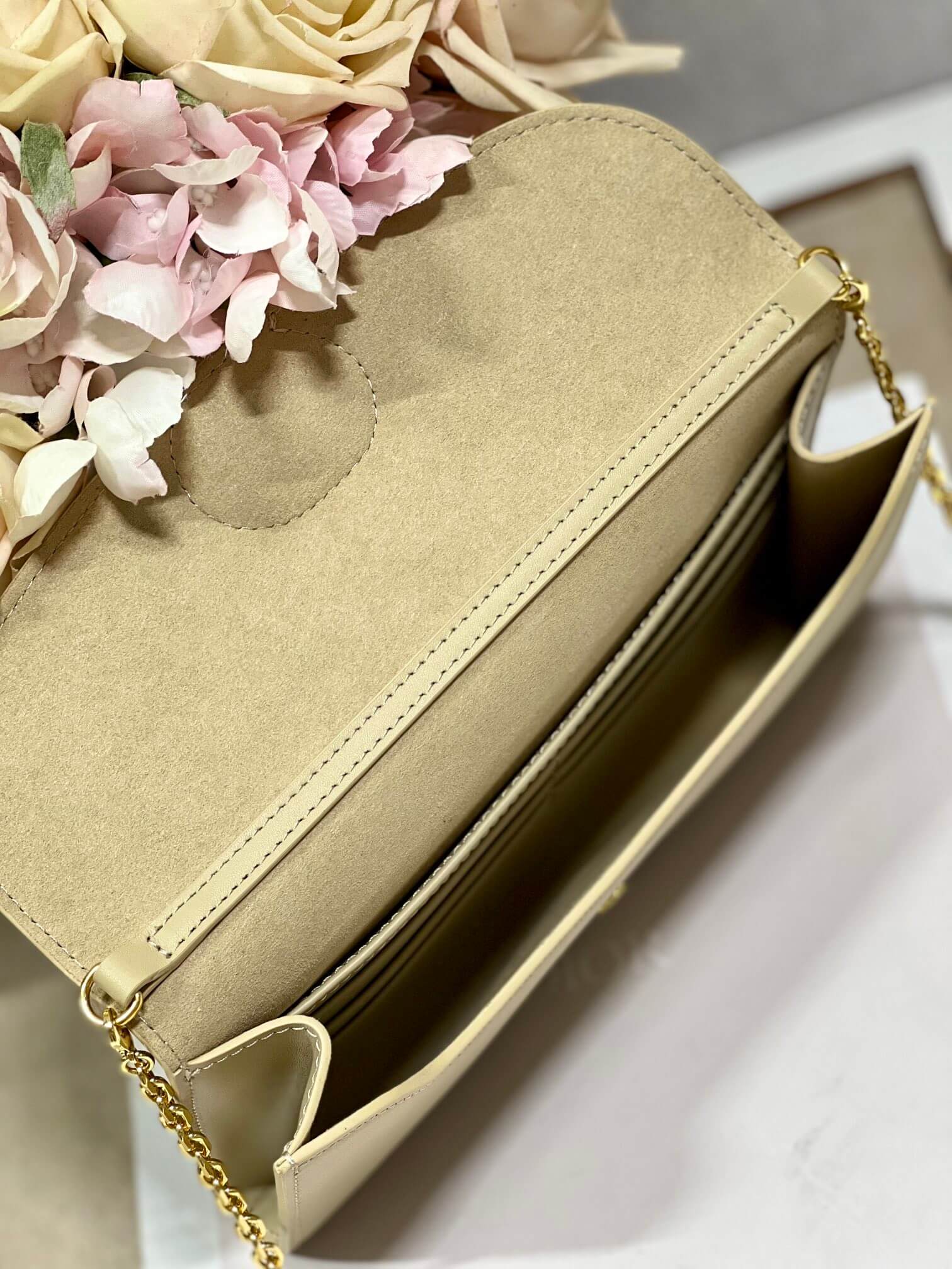 Dior Bobby East-West Pouch - Image 4