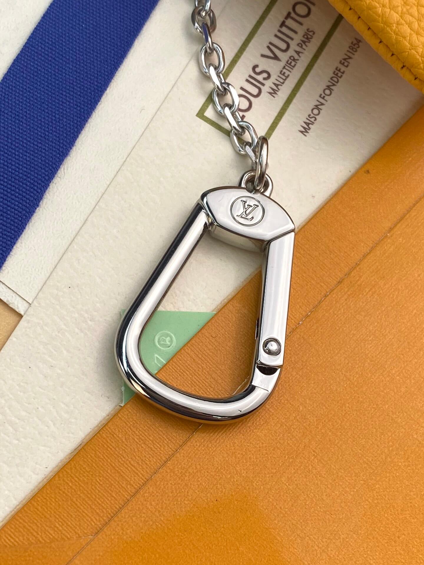 Louis Vuitton Key Pouch - Image 4