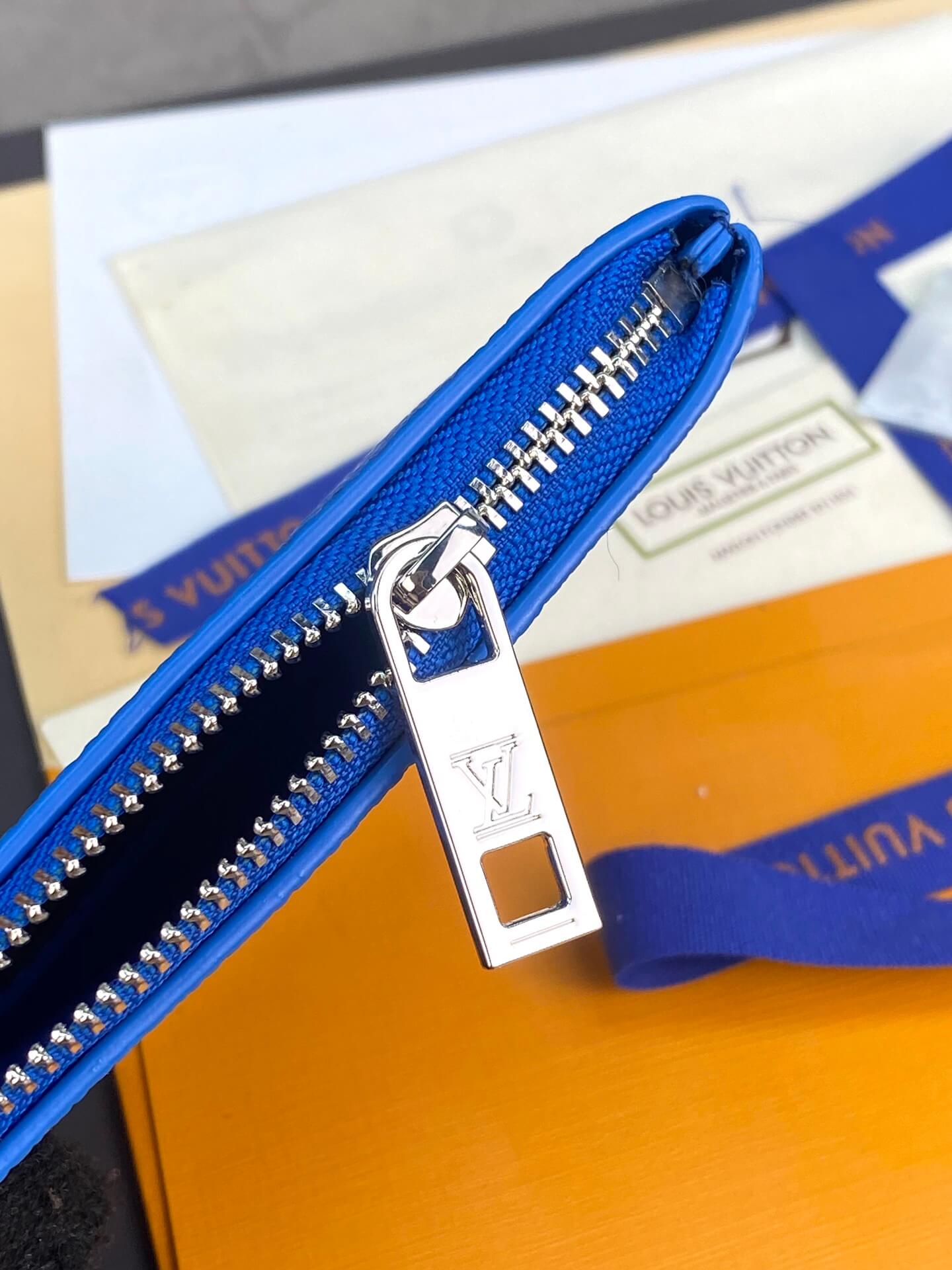 Louis Vuitton Key Pouch - Image 3