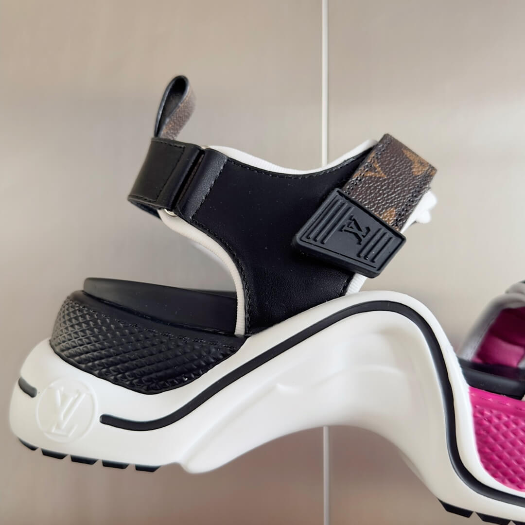 Louis Vuitton Women Sandals - Image 5