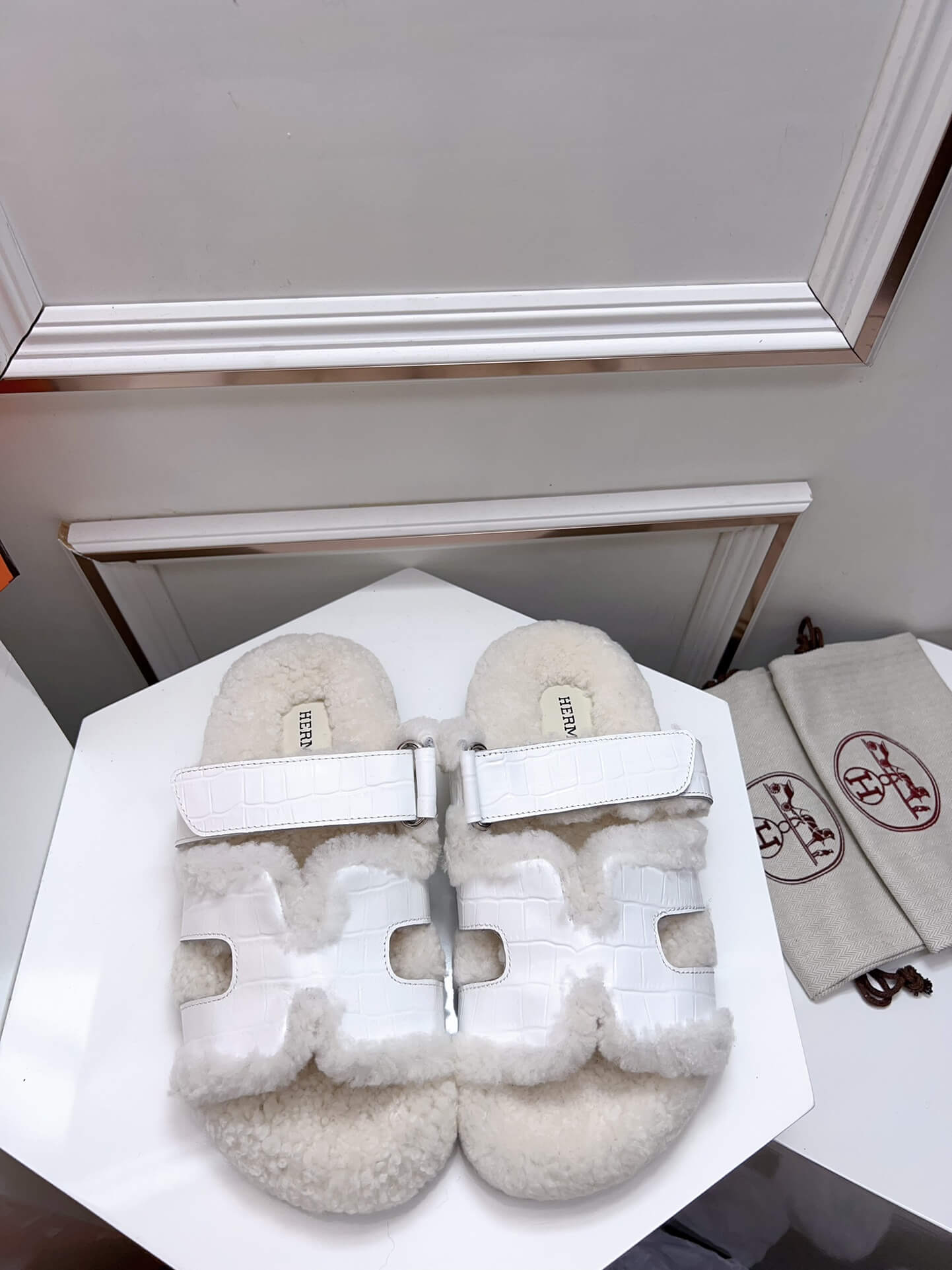 Hermes Teddy Chypre Sandal - Image 4